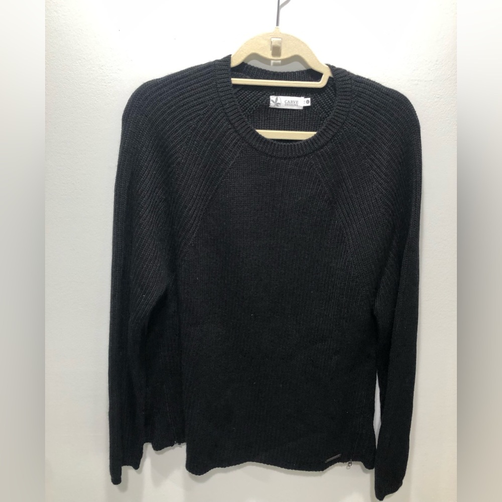 NWOT Carve Designs Sweater with dual side zips